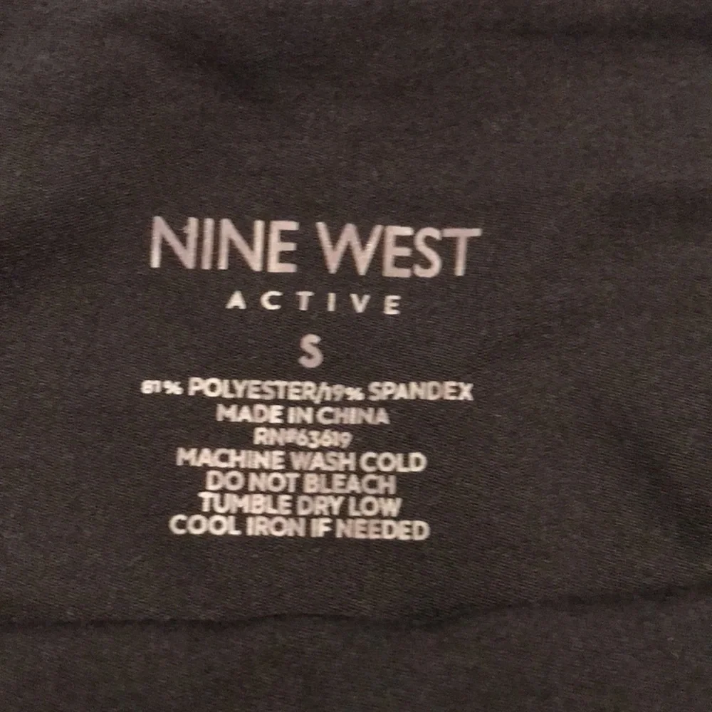 Nine West athletic shorts - Picture 3 of 6